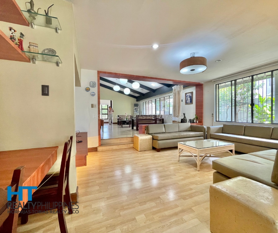 Informal Living Room - For Sale 5-Bedroom House and Lot in Insular West, Lanang, Davao City