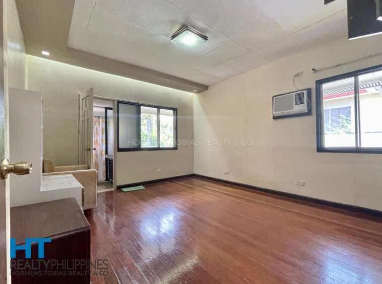 Bedroom 3 with Bathroom - For Sale 5-Bedroom House and Lot in Insular West, Lanang, Davao City