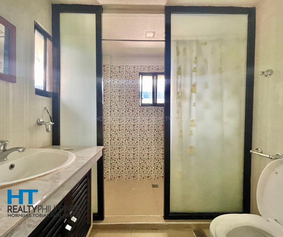 Bathroom - For Sale 5-Bedroom House and Lot in Insular West, Lanang, Davao City