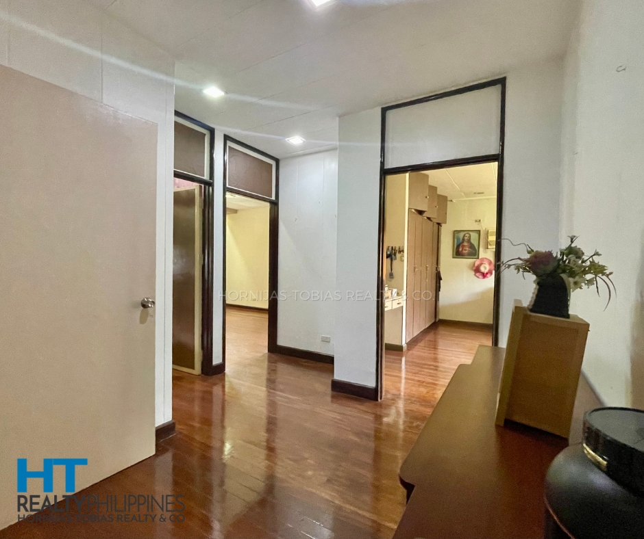 Second Floor Hallway - For Sale 5-Bedroom House and Lot in Insular West, Lanang, Davao City