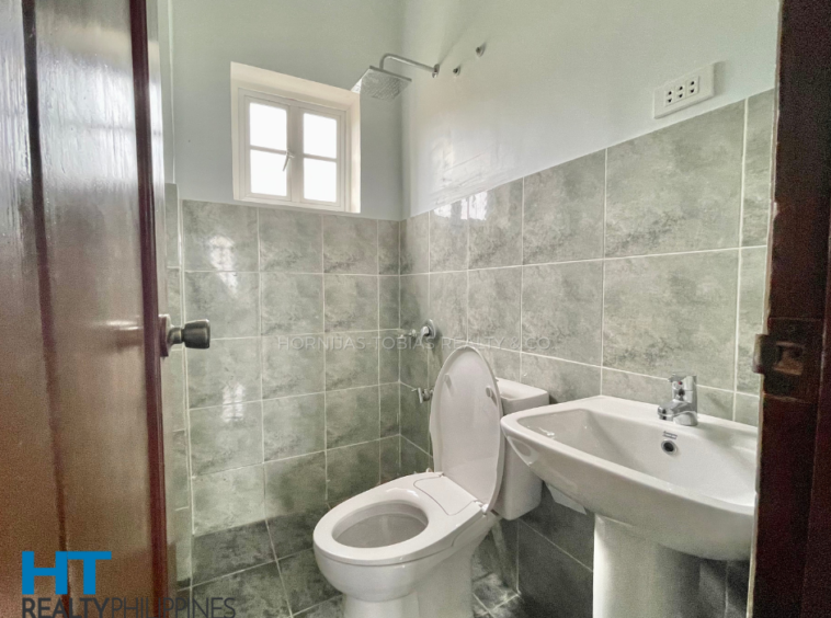 Amaranta House Second Floor Bathroom - The Gardens at South Ridge Toril Davao City