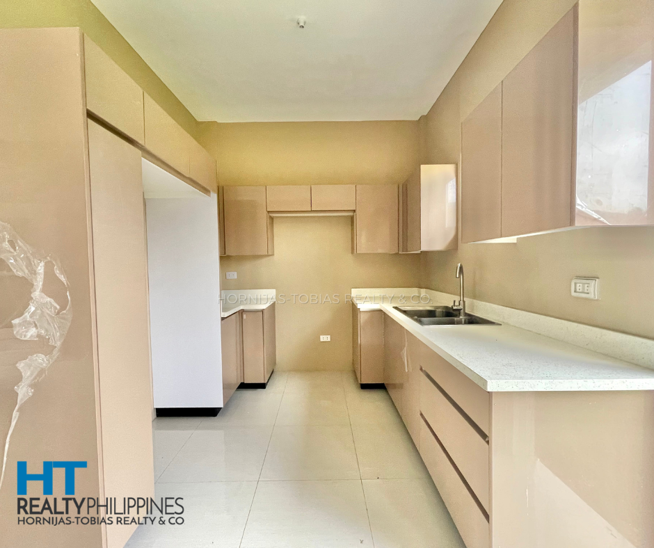 Dinara House Kitchen- The Gardens at South Ridge Toril Davao City