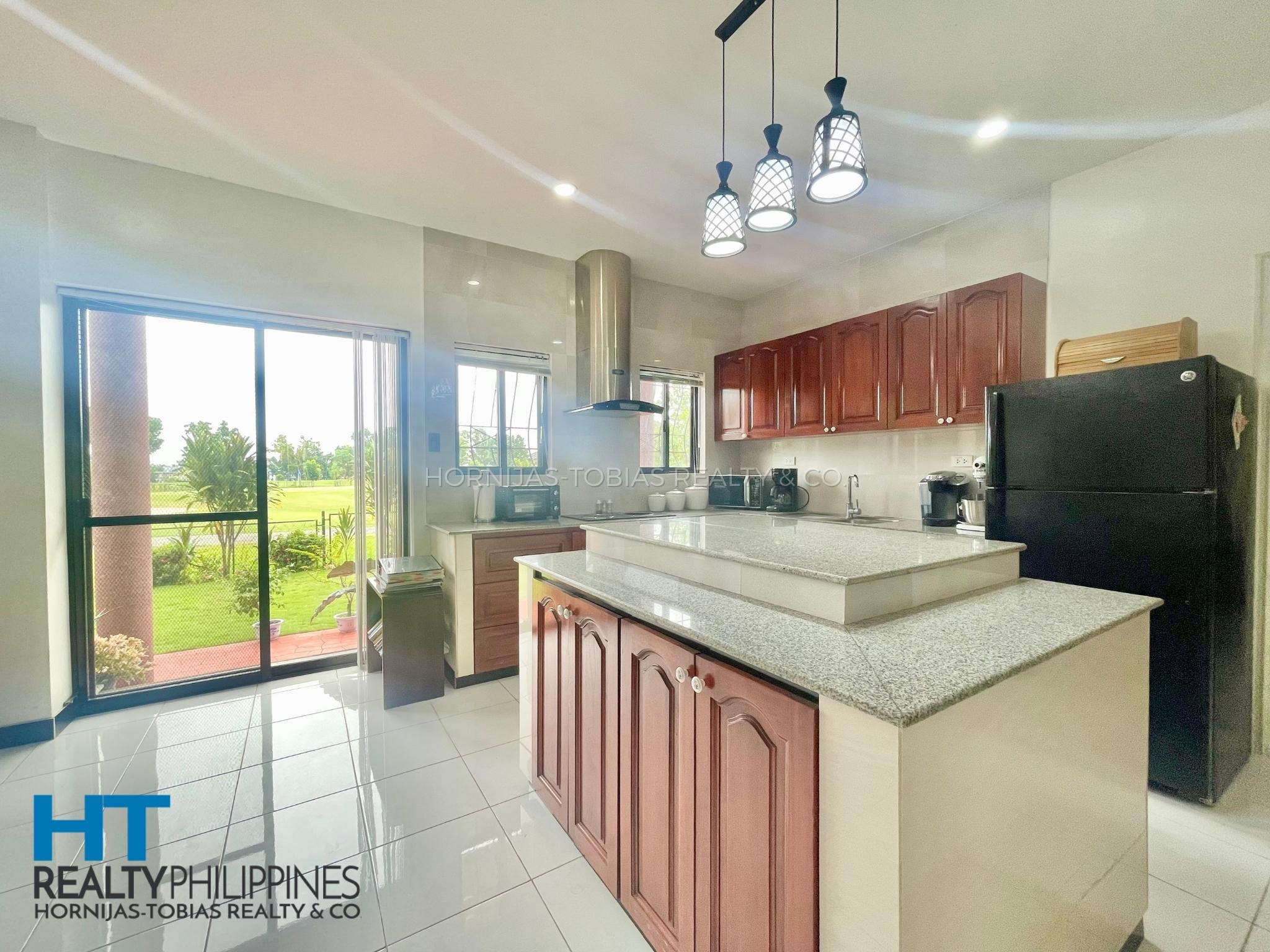 Western Style 6 Bedroom House Big Lot for Sale in South Pacific Golf and Leisure Estates - kitchen