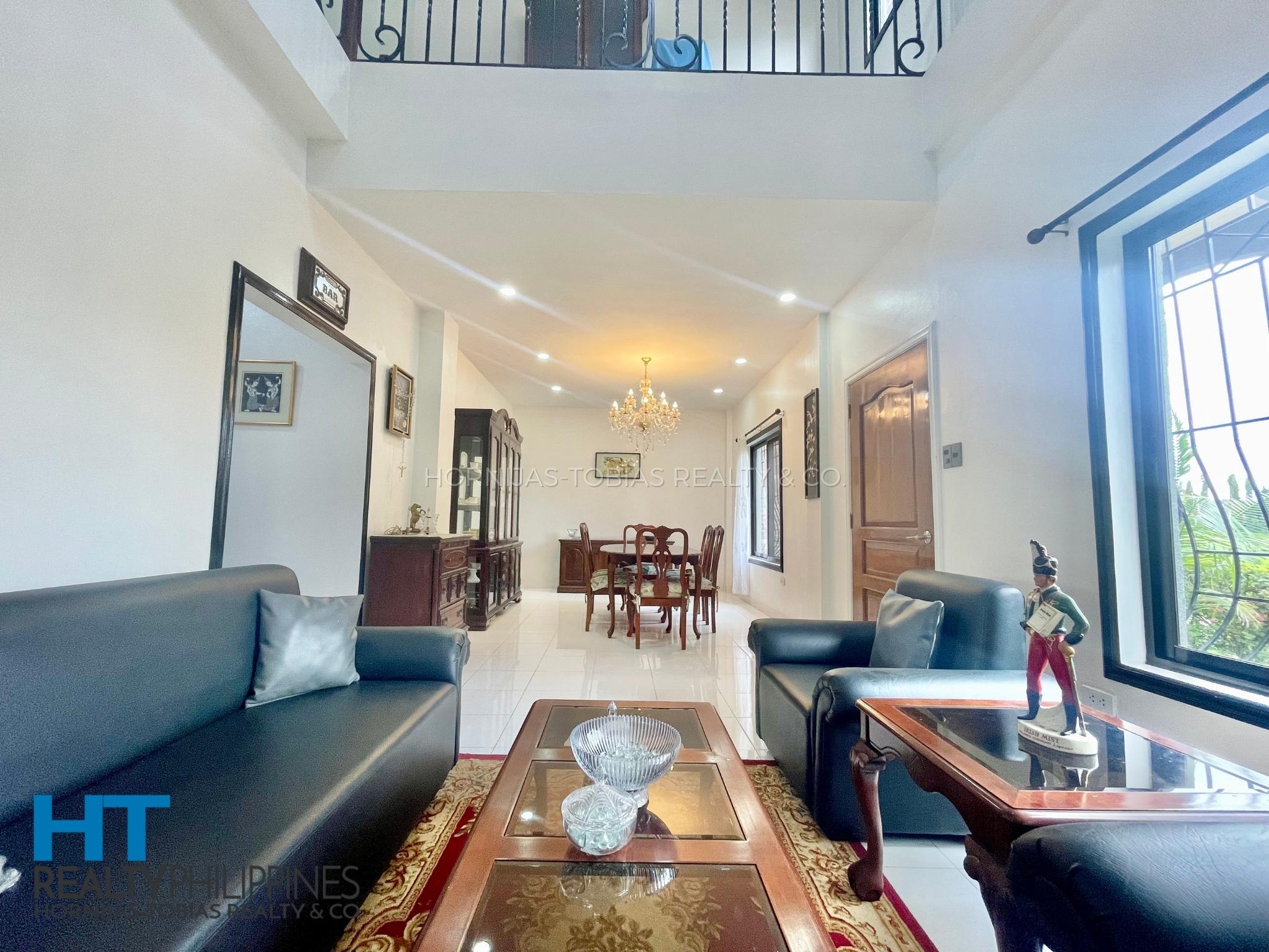 Western Style 6 Bedroom House Big Lot for Sale in South Pacific Golf and Leisure Estates - living dining