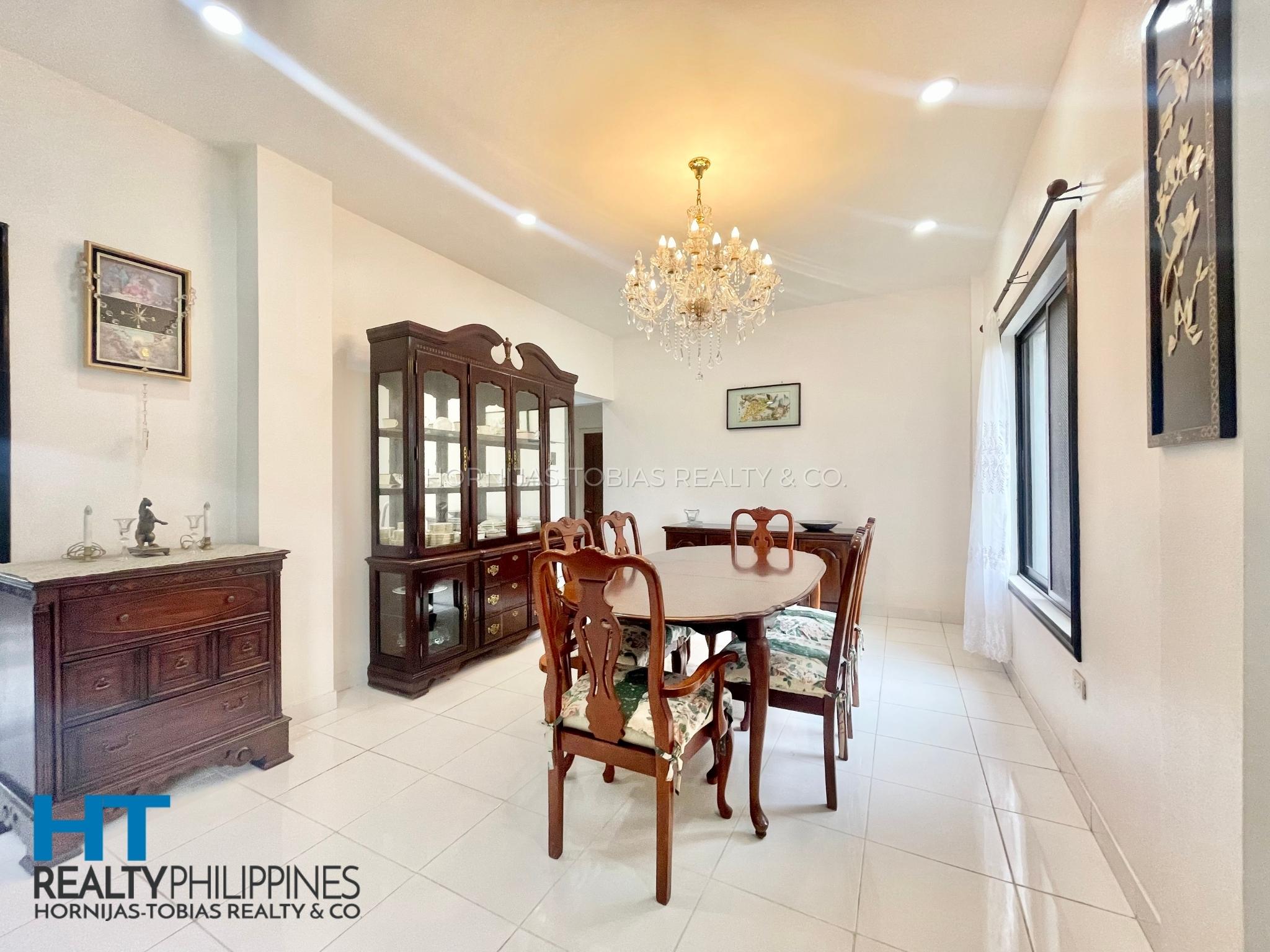 Western Style 6 Bedroom House Big Lot for Sale in South Pacific Golf and Leisure Estates - formal dining room