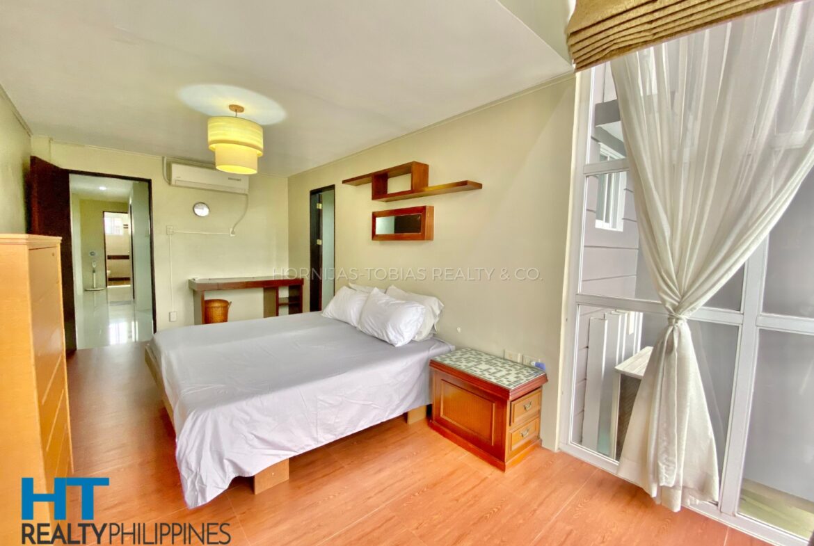 Primary Bedroom - For sale 4-Bedroom Townhouse Guadalupe Village Lanang, Davao City