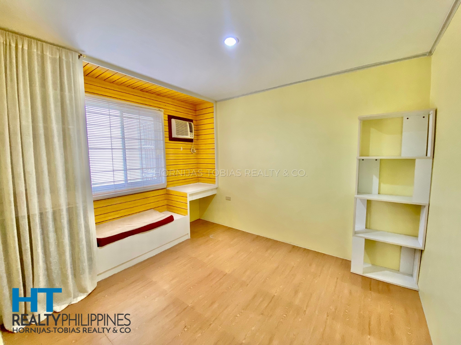 Bedroom 3 - For sale 4-Bedroom Townhouse Guadalupe Village Lanang, Davao City