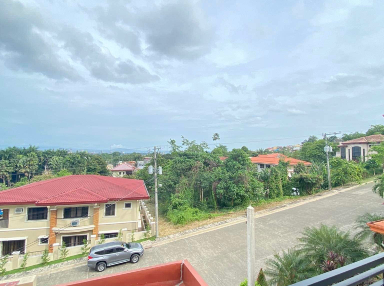 Balcony - 3-Level House for Sale in Las Terrazas, Maa, Davao City