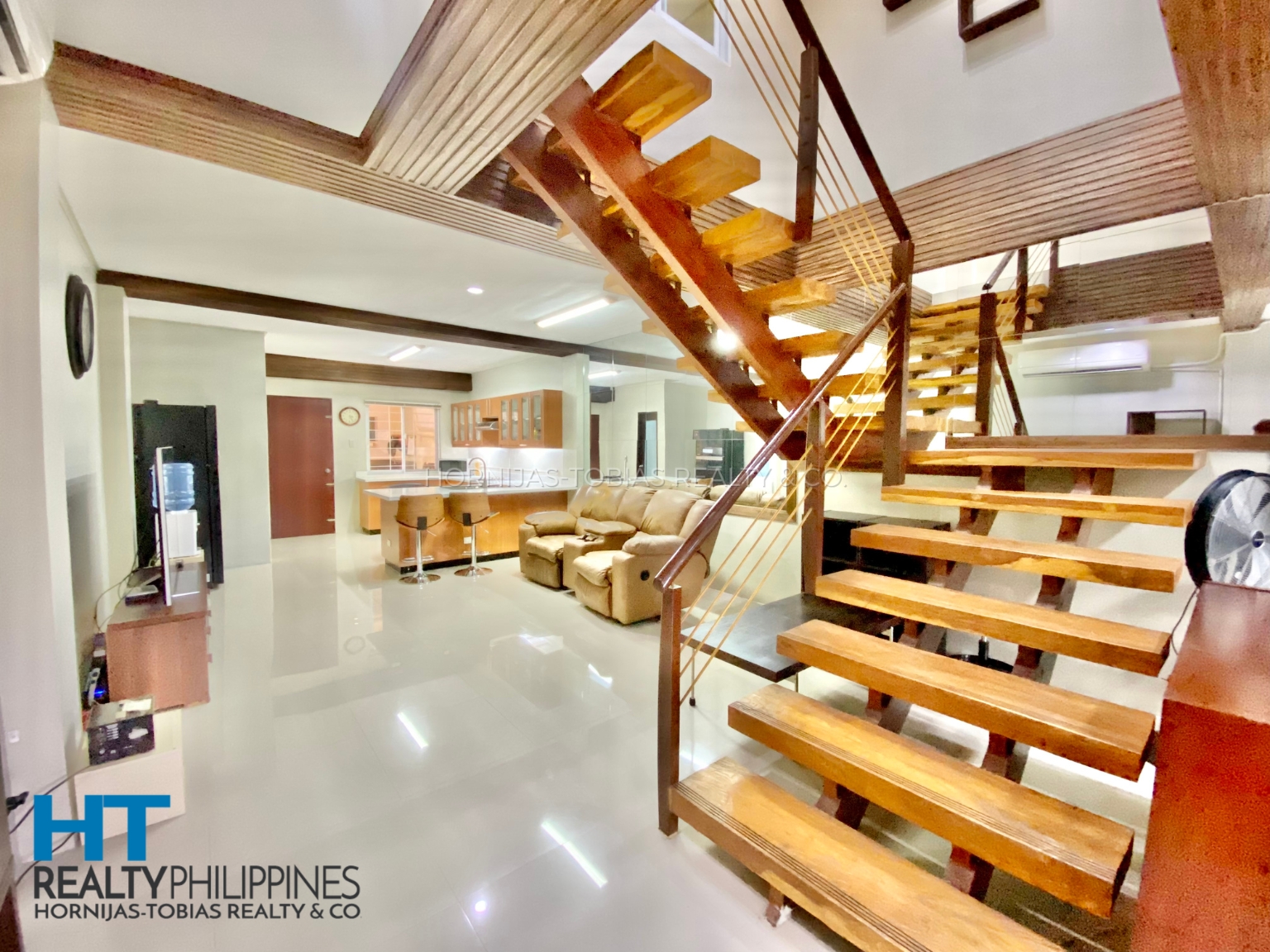 Stairs - For sale 4-Bedroom Townhouse Guadalupe Village Lanang, Davao City