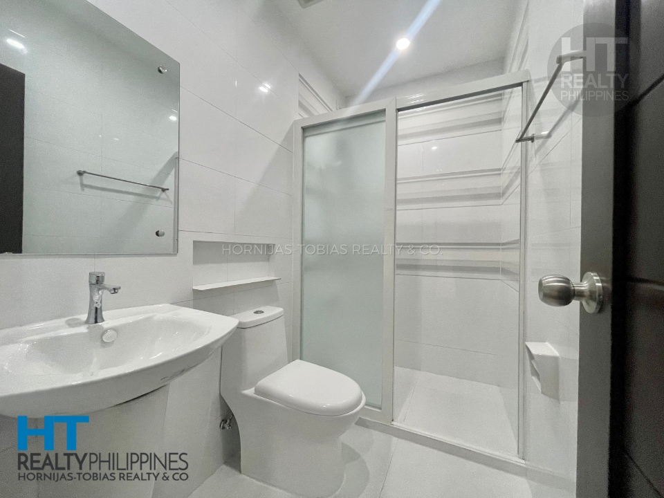 Bedroom 2 Bathroom - Brand New Move-In Ready 3-Level Townhouse in Damosa Business District, Lanang