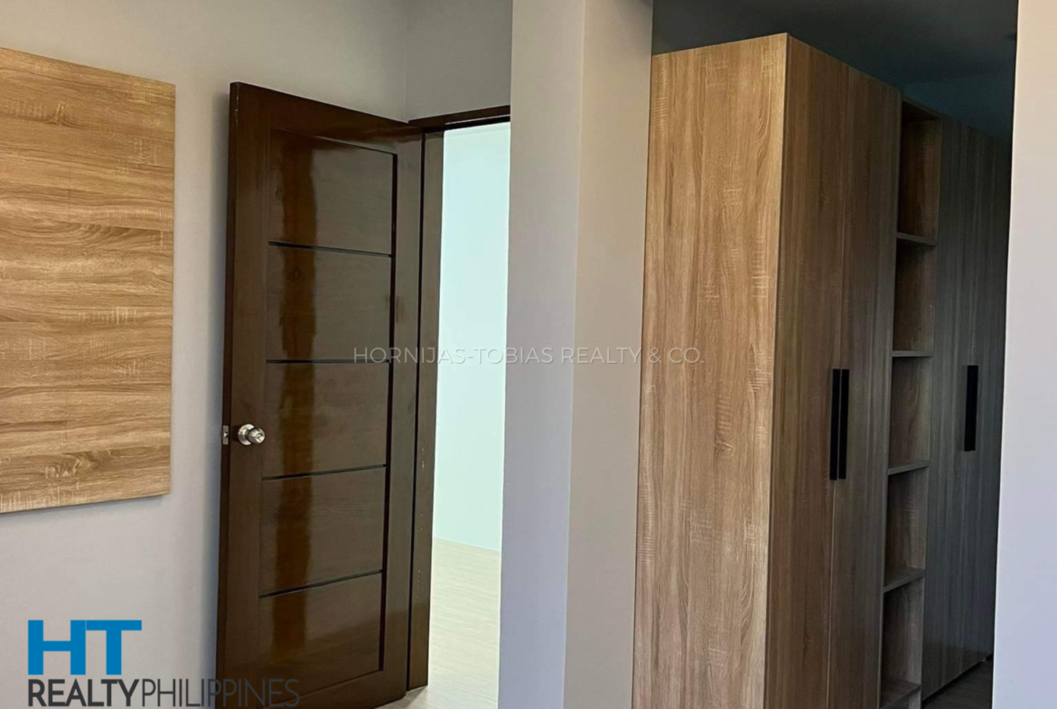 Wardrobe - Modern and Minimalist House for Sale in Ponte Verde, Buhangin, Davao City, Davao del Sur