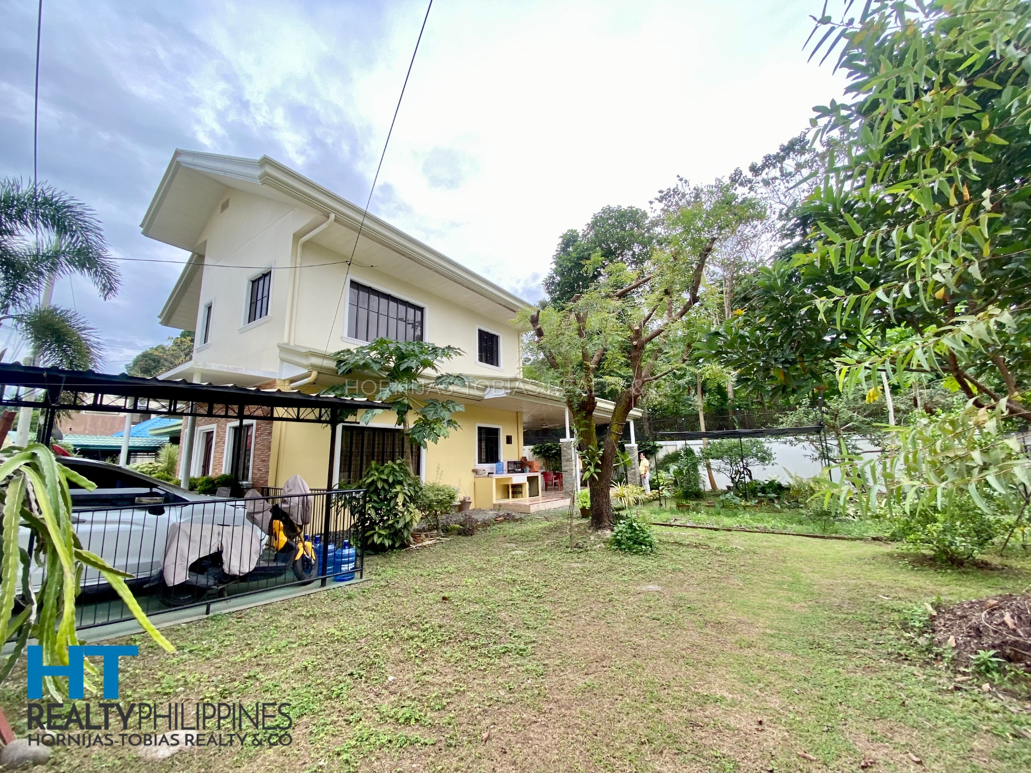 Lawn - Two Storey House Spacious 613 SQM Lot in Exclusive and Family Friendly Community in Matina, Davao City