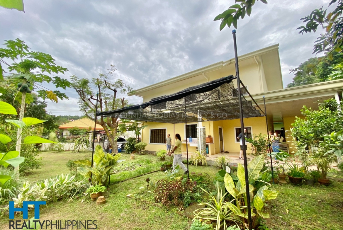 Garden - Two Storey House Spacious 613 SQM Lot in Exclusive and Family Friendly Community in Matina, Davao City