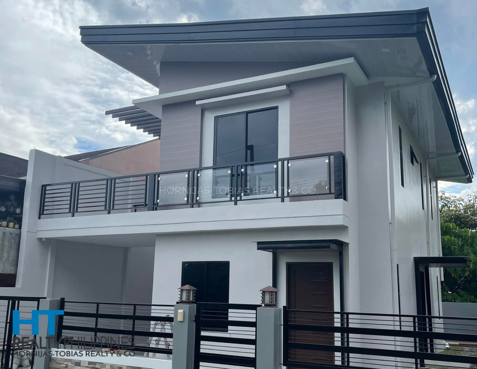 Right Side - 2-storey brand new house for sale in Orange Grove Matina Pangi Davao City