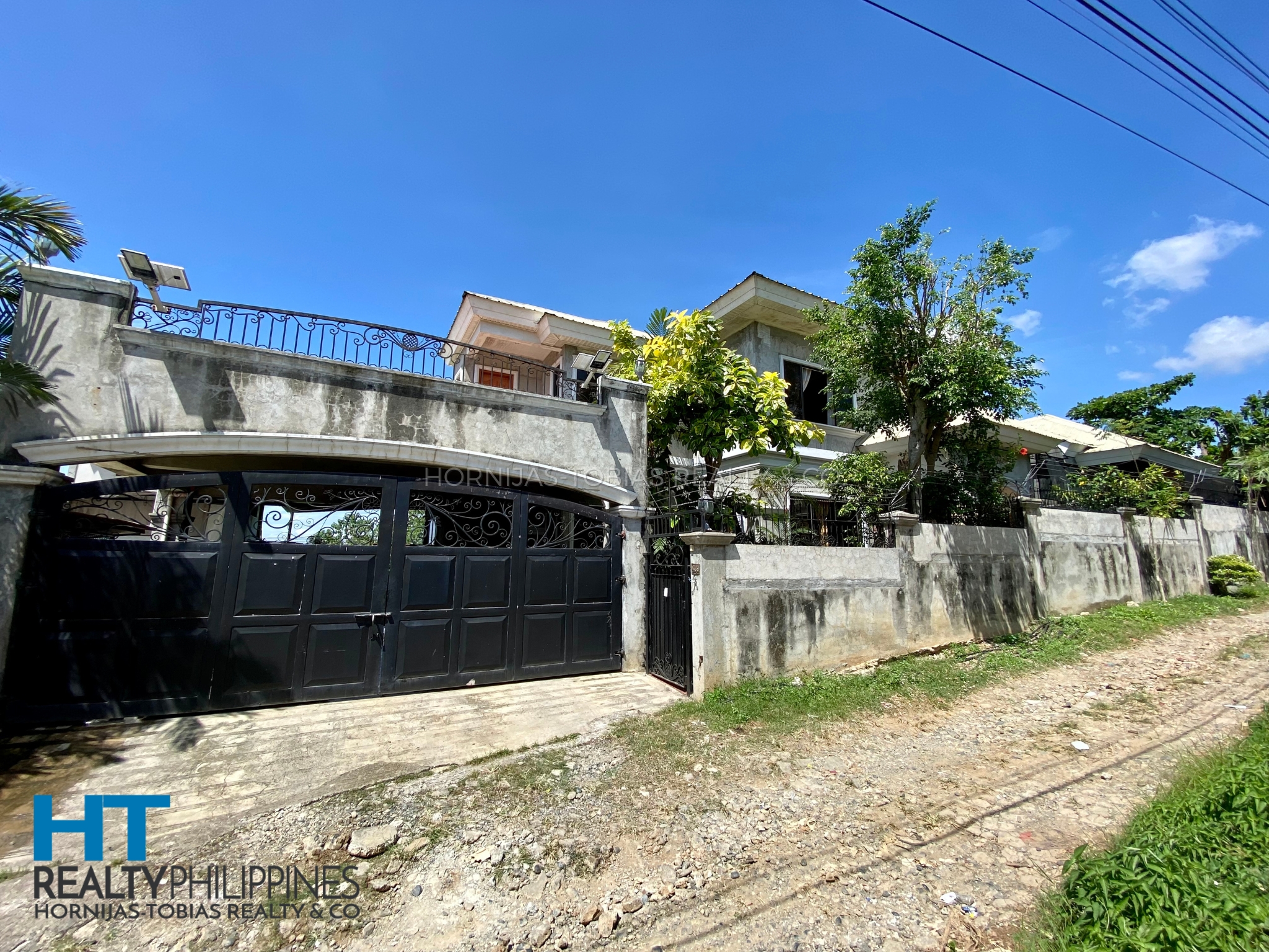 Exterior Photos - Big lot 2-storey house with 4 bedrooms located in Mutual Homes, Catitipan Buhangin Davao City