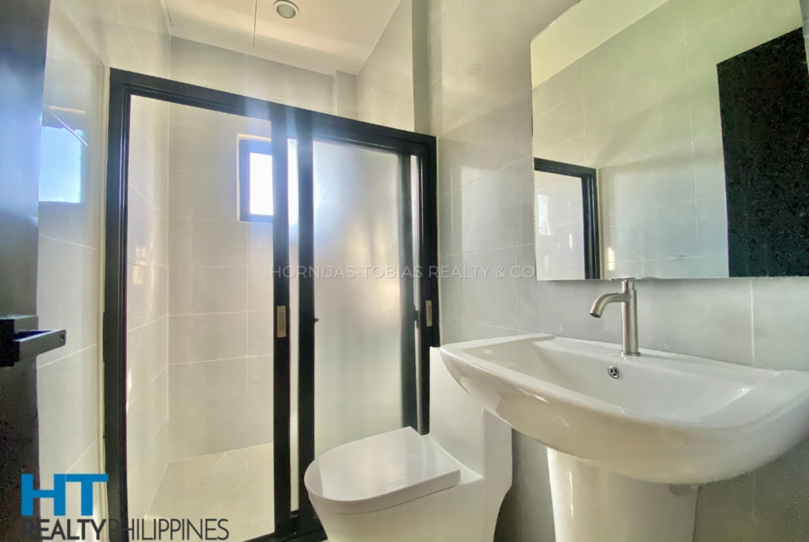 Bathroom - 4 bedroom house for sale in high-end subdivision in Ma-a, Davao City, Davao del Sur