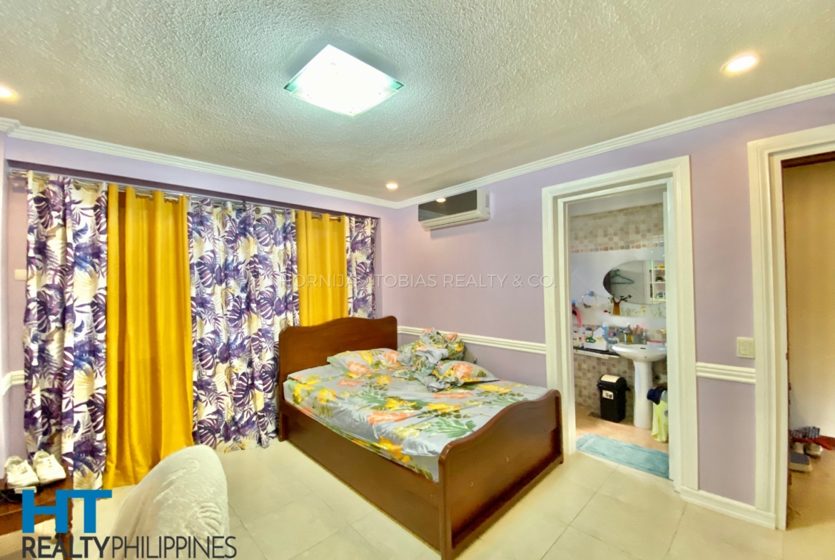 Bedroom - Big lot 2-storey house with 4 bedrooms located in Mutual Homes, Catitipan Buhangin Davao City