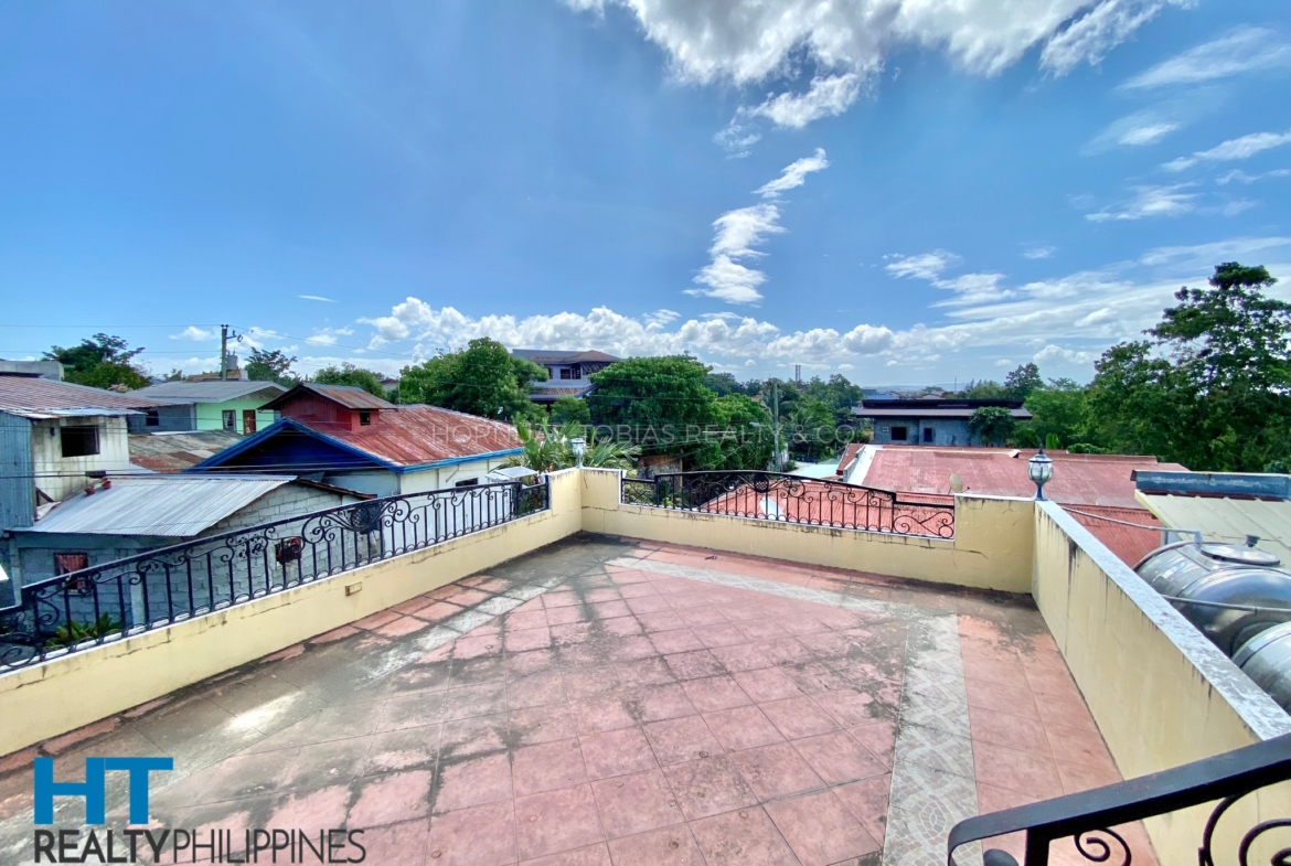 Balcony - Big lot 2-storey house with 4 bedrooms located in Mutual Homes, Catitipan Buhangin Davao City