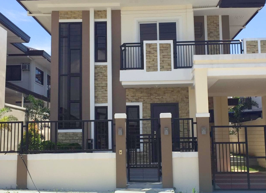 MH286 4 bedrooms 3 bathrooms ready occupancy house for sale in ilumina estate communal buhangin davao