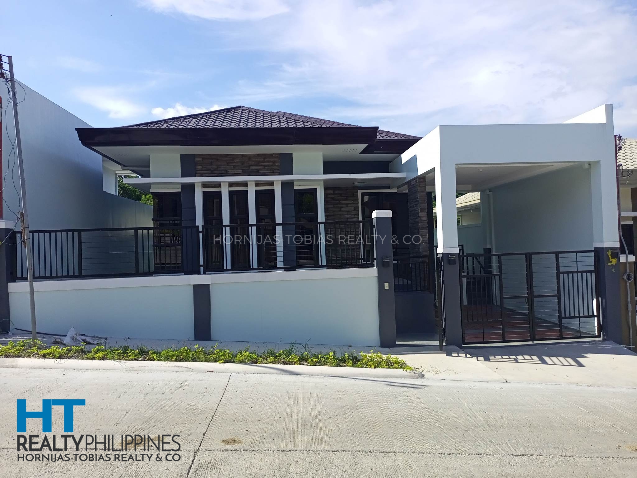 Front photo - Brand new bungalow house for sale with three bedrooms and two bathrooms un Ilumina Estates, Communal, Buhangin, Davao City