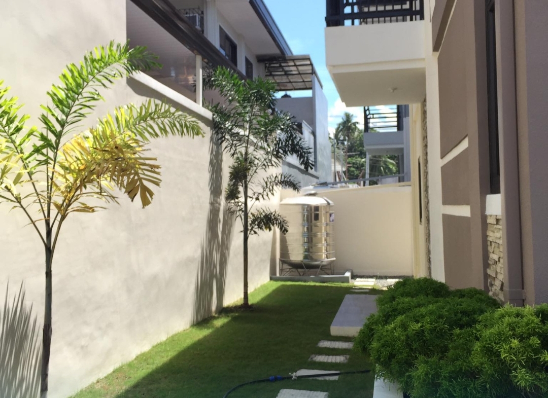 Landscaping MH286 4 bedrooms 3 bathrooms ready occupancy house for sale in ilumina estate communal buhangin davao