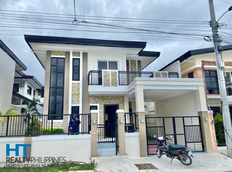 brand new move-in ready 4 bedroom 3 bathroom house for sale in Ilumina Estate 2 Communal Buhangin, Davao City