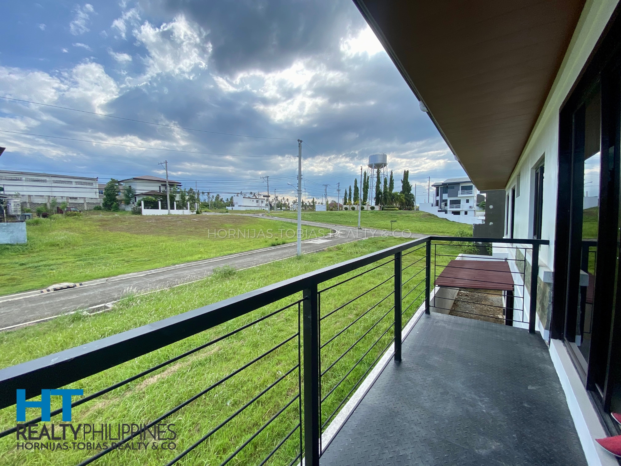 balcony - Newly renovated house with 4 bedrooms and 3.5 bathrooms for sale in Valle Verde Residential Estate, Panacan, Davao City