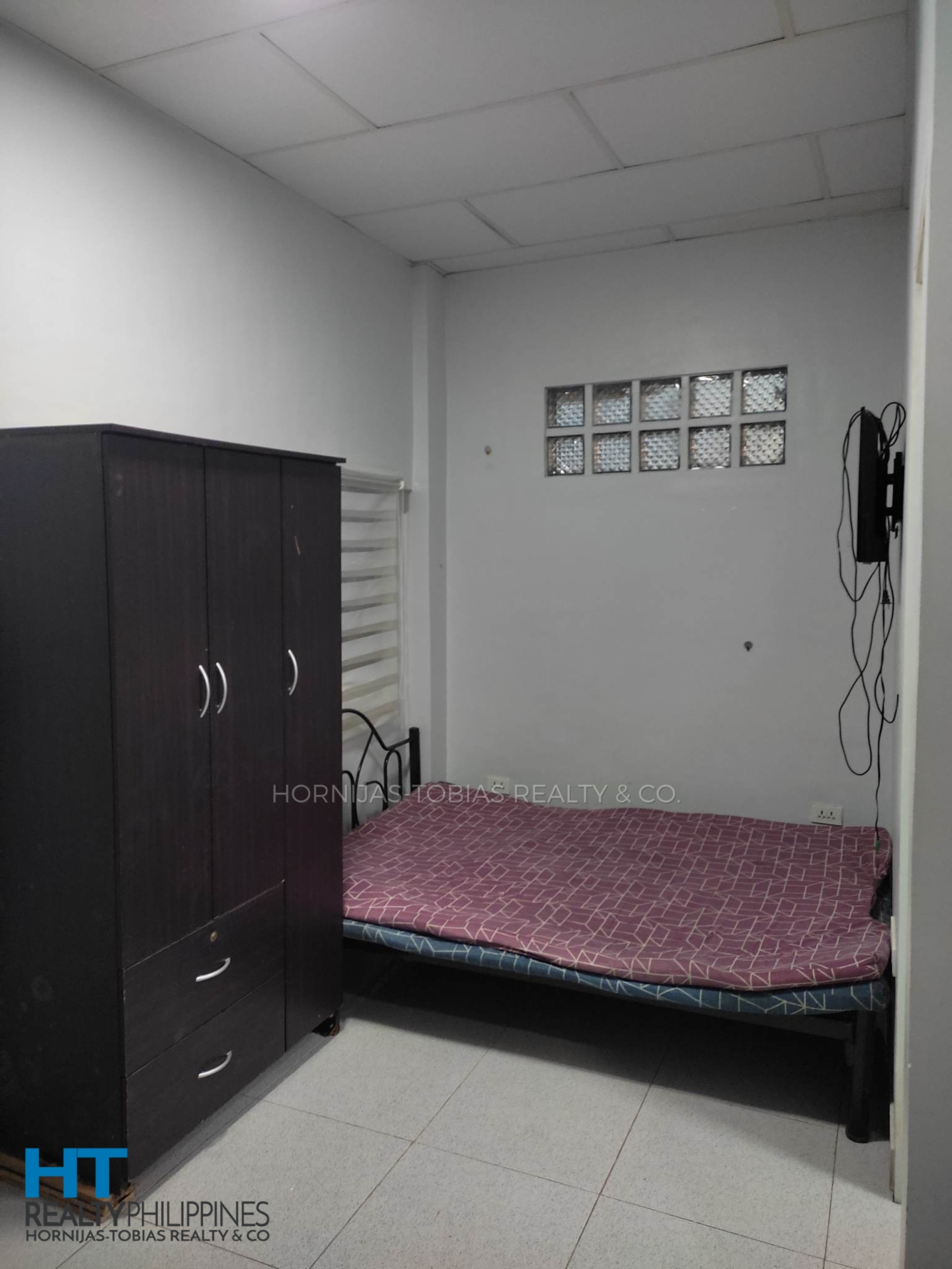 bedroom - 12-door 4-floor income-generating apartment building for sale in Buhangin, Davao City