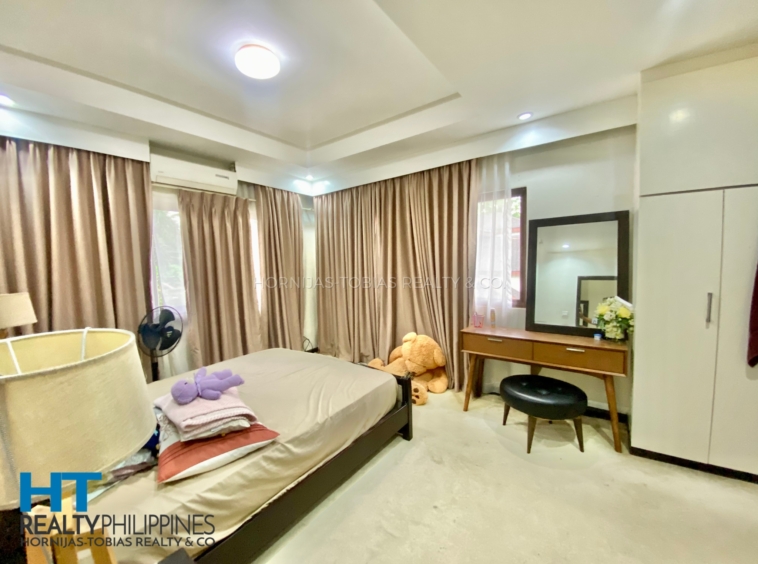 Master Bedroom - Corner house and lot with 4 bedrooms and 3 bathrooms furnished for sale in Twin Palms, Ma-a, Davao City