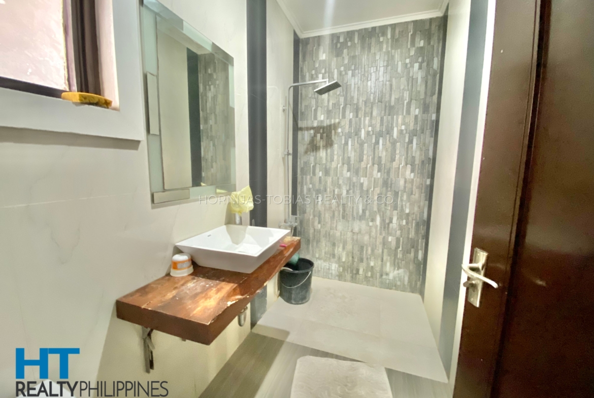 Master bathroom - Corner house and lot with 4 bedrooms and 3 bathrooms furnished for sale in Twin Palms, Ma-a, Davao City